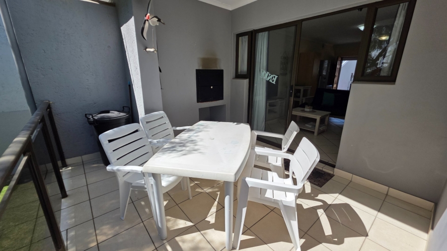 2 Bedroom Property for Sale in Hartenbos Central Western Cape